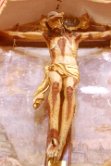 crocifisso Patetico Crocifisso ligneo, forse dei Li Volsi di Tusa, della fine del sec. XVI o dei primi del sec. XVII.