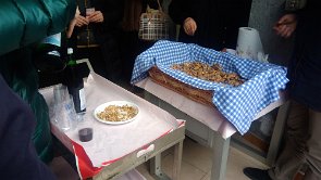 ottava_san_biagio12 Rotorno della processione e sosta presso il rinfresco offerto dalla famiglia di Benedetto Fiore e figli