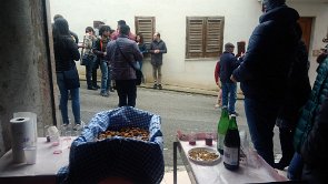 ottava_san_biagio14 Rotorno della processione e sosta presso il rinfresco offerto dalla famiglia di Benedetto Fiore e figli