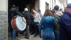 ottava_san_biagio9 Rotorno della processione e sosta presso il rinfresco offerto dalla famiglia di Benedetto Fiore e figli
